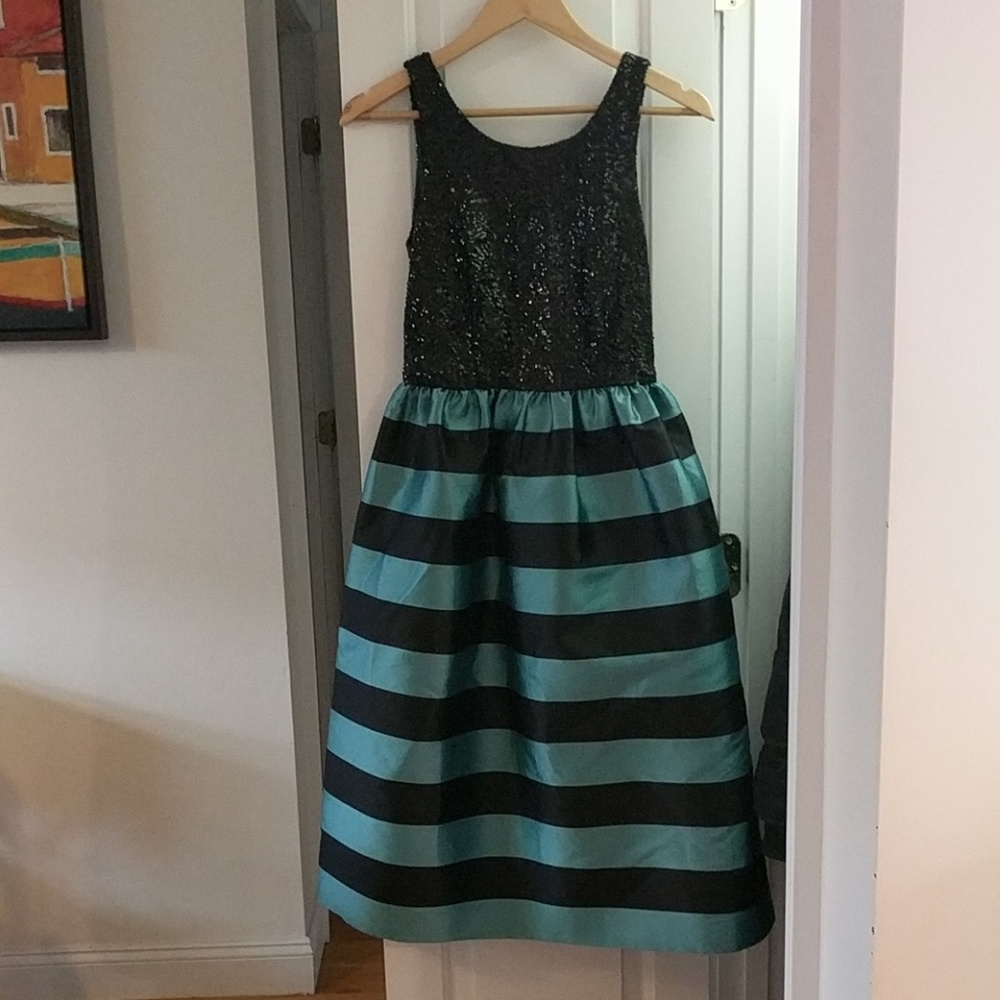 Silky, sequin top, poofy dress